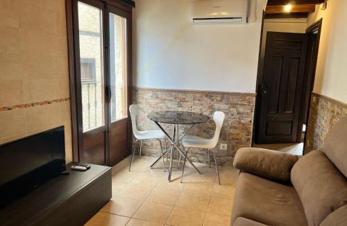 Mogarraz Apartment | Los Nidos De Isabel