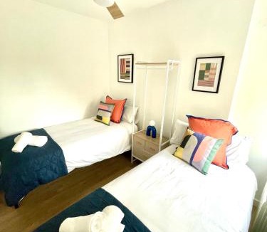 Ciudad Jardin Apartment | Los Sastres