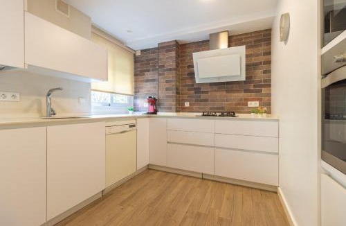 Ciudad Jardin Apartment | Los Sastres