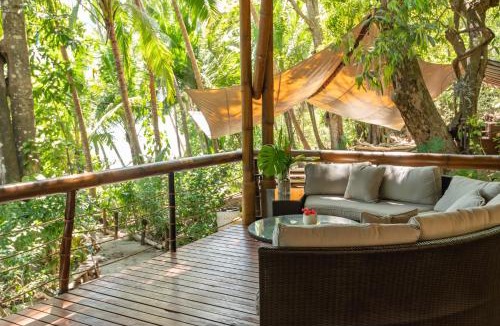 Paquera Hotel | Los Vivos Beachfront Experience