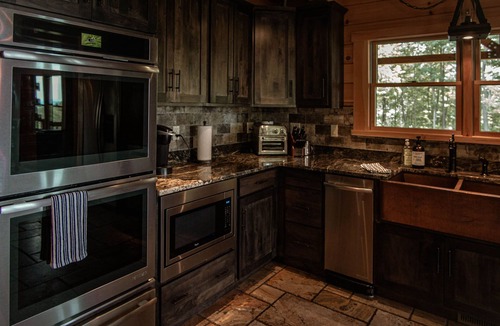 Jefferson Township House | Lost Bear Cabin, Luxury Home Near Hidden Valley and 7 Springs Resorts