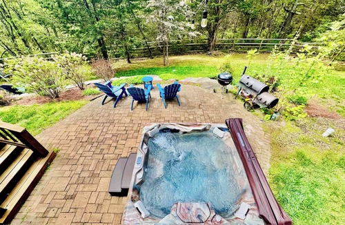 Lost River House | Lost River Mountain Paradise With Hot Tub and Game Room