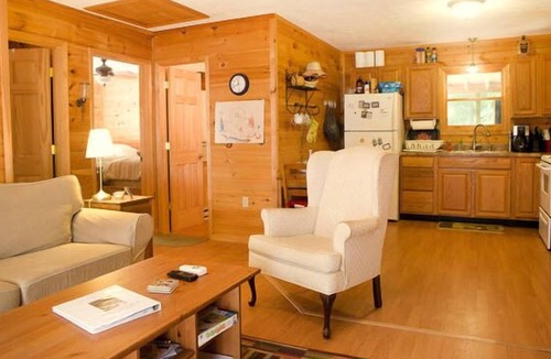 Wardensville Cabin | Lost River WV 2-br 1-ba cabin (Unit A)