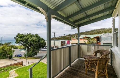 Lorne House | Lottis Cottage