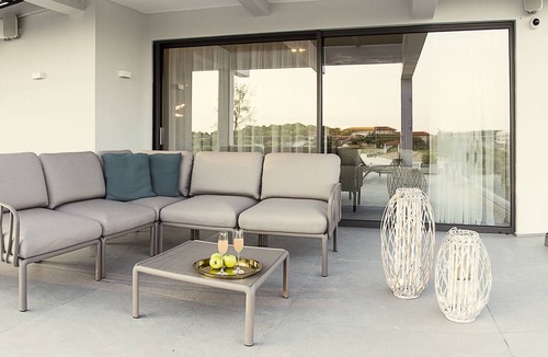 Vouliagmeni Apartment | Lotus Luxury Apartment
