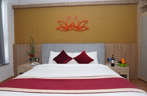 Kathmandu Hotel | Lotus Shine N Amenities