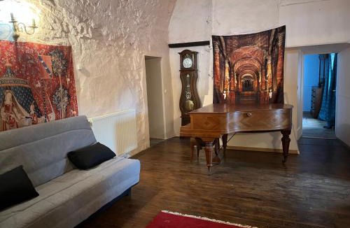 Le Clapier House | Lou Castel