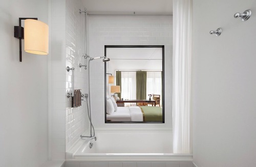 Angerviertel Hotel | Louis Hotel