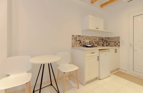 Agia Paraskevi Hotel | Louis Studios Hotel