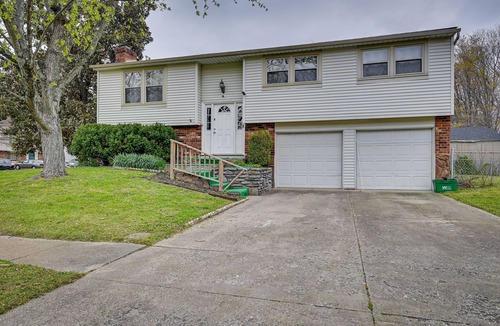 Buechel House | Louisville Home w/Fenced Yard: 10 Mi to Downtown!