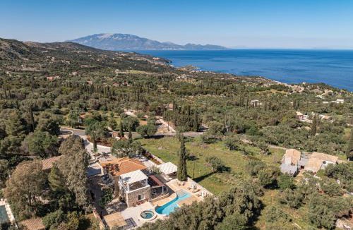 Elation Villa | Louiza - Luxury Stone Villa