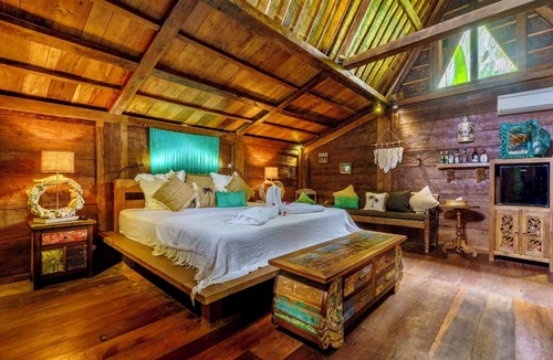 Songan Hotel | Louka Beach Bali