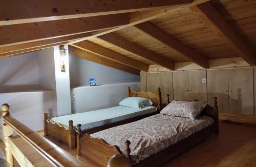 Galaxidi Apartment | Loukas