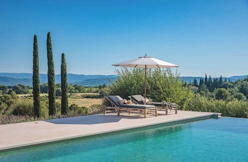 Cabrieres-dʼAigues House | Lourmarin, Htd pool A/C By the"DomainedelaColline"