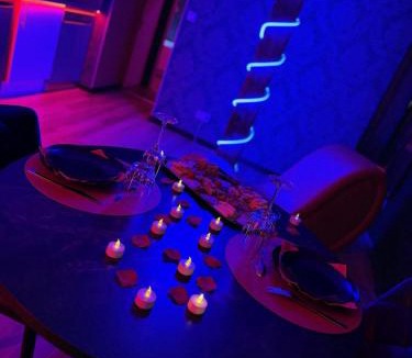 Bonnetable Apartment | Love room avec jacuzzi privé