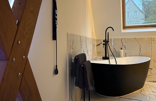Chartres Apartment | Love Room