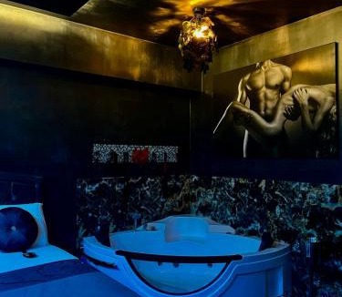 Sector 4 Apartment | Love Room