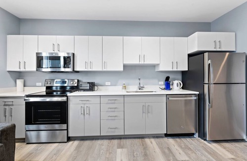 Everett Apartment | Lovely 1BR Near Encore Boston dwk9