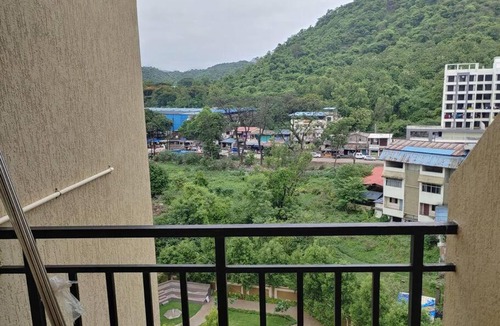 Uddar Apartment | Lovely 2 bed Condominium with free parking