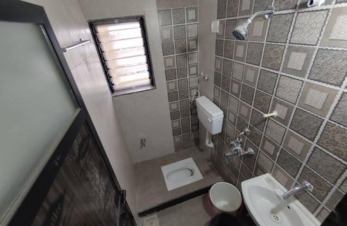 Uddar Apartment | Lovely 2 bed Condominium with free parking