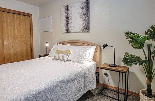 Lake George Apartment | Lovely 2 bedroom unit in Lake George, MN