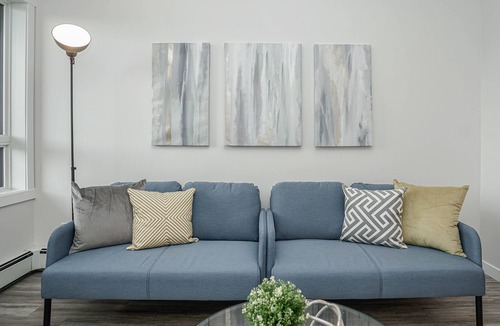 Sage Hill Condo | Lovely 2Bed in Sage Hill by Shops, Eats & Drinks
