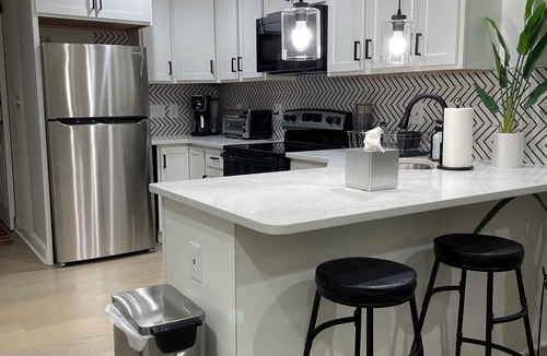 Downtown Baltimore House | Lovely 3-bedroom townhome in Baltimore with WiFi