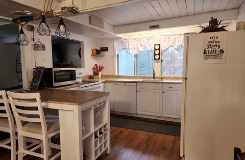 Treasure Lake House | Lovely 3BR/2BA Lakehouse Retreat in Gated Dubois, PA—Near Beach, Woods & Privacy