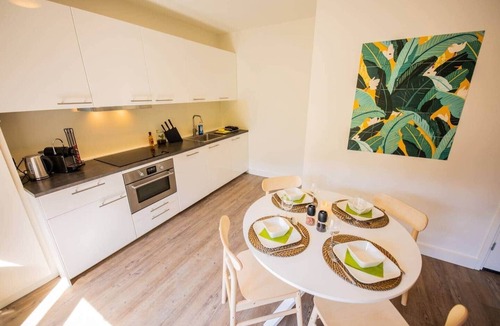 Binnenstad Apartment | Lovely 65m² Three-Bedroom Apartment (SD-23-N)