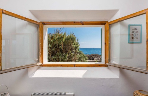 Castiglioncello Apartment | Lovely apartment for 5 guests with patio