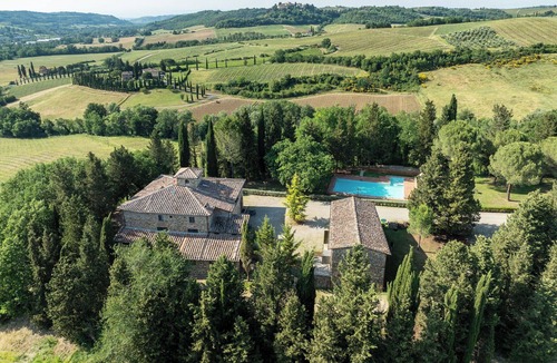 Sambuca Apartment | Lovely apartment for 4 people with pool, WIFI, close to Greve In Chianti