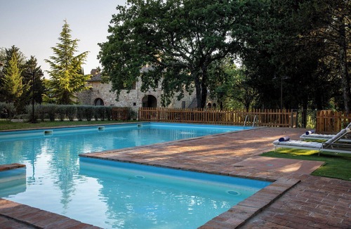 Sambuca Apartment | Lovely apartment for 4 people with pool, WIFI, close to Greve In Chianti