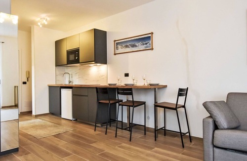 Bormio Apartment | Lovely apartment for 3 people with TV, terrace and pets allowed