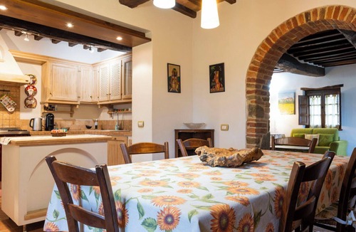 Panicale Apartment | Lovely apartment for 6 guests with pool, WIFI, A/C, TV, patio and pets allowed