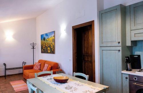 Panicale Apartment | Lovely apartment for 4 guests with A/C, WIFI, pool, TV, patio and pets allowed
