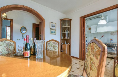 Maissana Apartment | Lovely apartment in Maissana with WiFi