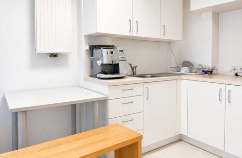 Margareten Apartment | Lovely Apartment Near Rennweg & City Attractions