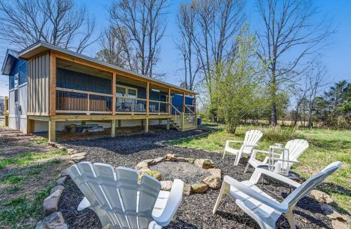 Broken Bow House | Lovely Broken Bow Cottage w/Hot Tub & Fire Pit!