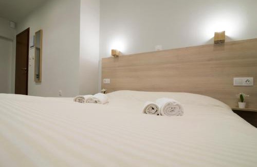 Ilisia Apartment | Lovely central studio!