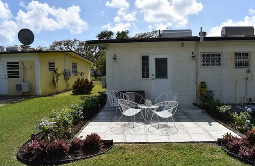 Sunset Crest Condo | Lovely condo retreat steps to beaches, pool, restaurants, access to Beach House