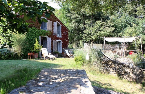Lerici House | Lovely cottage, realized by the owner - an artist, pool, garden, great location