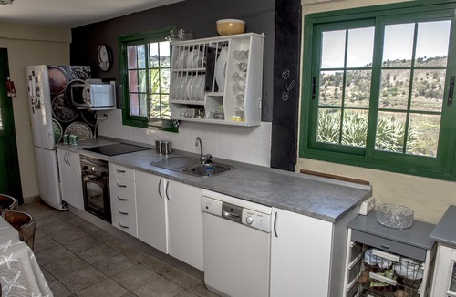 Teror House | Lovely country house "La Peña", Teror, Gran Canaria, WIFI, BBQ, Nature, Relax.