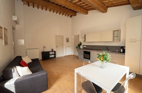 Sant'Angelo di Celle Apartment | Lovely countryside apartment with shared pool near Deruta