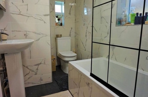 Gillingham House | Lovely Family Home in Rainham