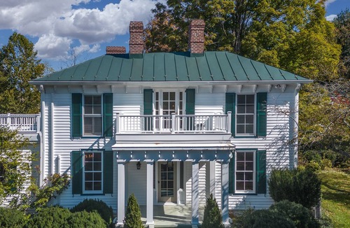 Rockbridge Baths House | Lovely Gardens with lots of solitude. Inground pool. Minutes to Lexington VA.