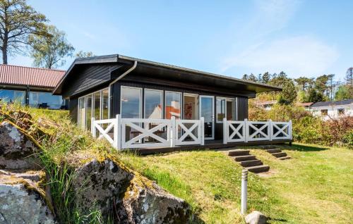 Sandkaas House | Lovely Home In Allinge