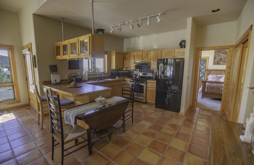 Baca Grande House | Lovely Home in Crestone (Great Views!)
