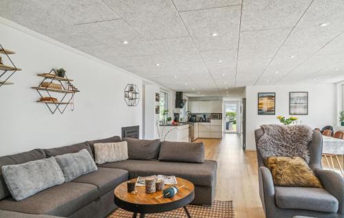 Sønder Vorupør House | Lovely Home In Thisted With Sauna