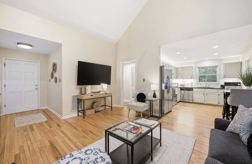 Duke Park House | Lovely home in Trinity Park, Near Downtown Durham.
