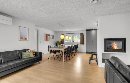 Øhuse House | Lovely Home In Ulfborg With Sauna